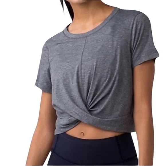 Lululemon 6 or 8 Intended Gray Twist Front Crop Workout Shirt Athleisure Gym - Picture 1 of 6